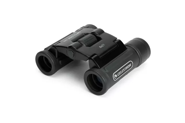 Binokulární dalekohled Celestron UpClose G2 8x21 (#71230)