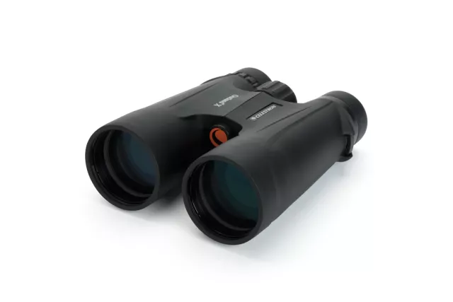 Binokulární dalekohled Celestron Outland X Black (71348) 10x50