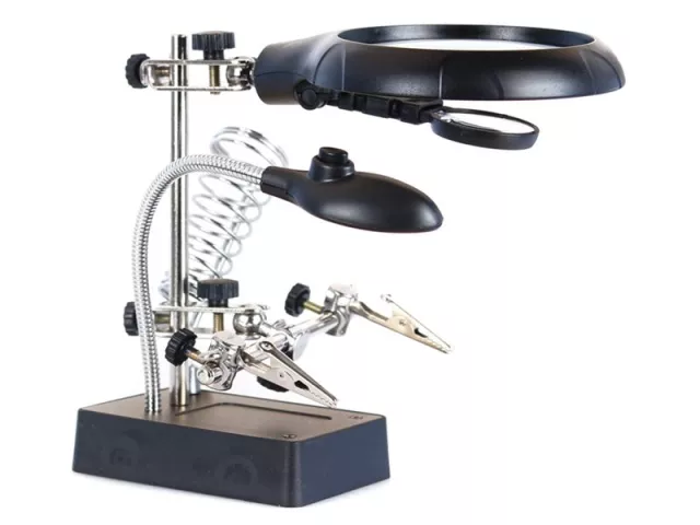 Zvětšovací lupa s osvětlením Levenhuk Zeno Desk D11 - 2,5x; 7,5x; 10x (34mm)
