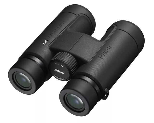 Binokulární dalekohled Nikon Prostaff P7 DCF 8x42