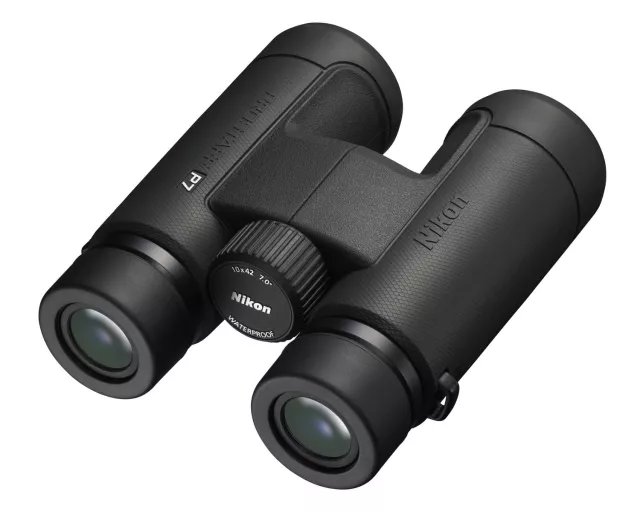 Binokulární dalekohled Nikon Prostaff P7 DCF 10x42